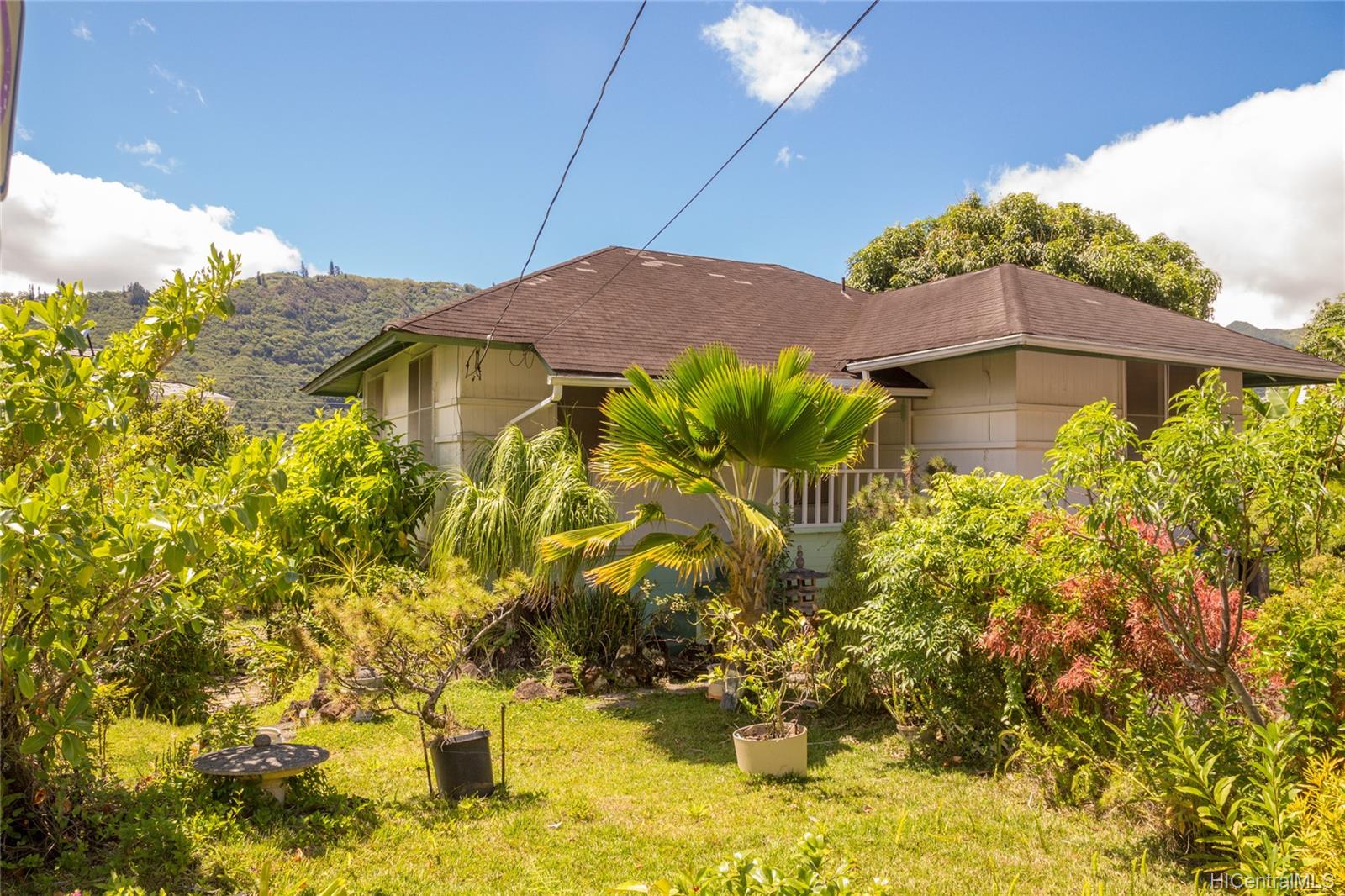 3024 Lono Place Honolulu, HI 96822