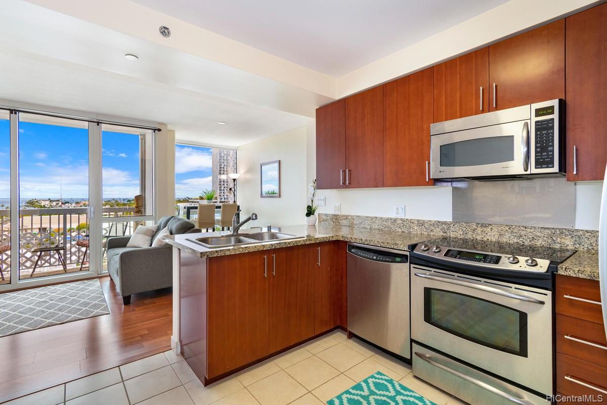 909 Kapiolani Boulevard #1002, Honolulu, HI 96814