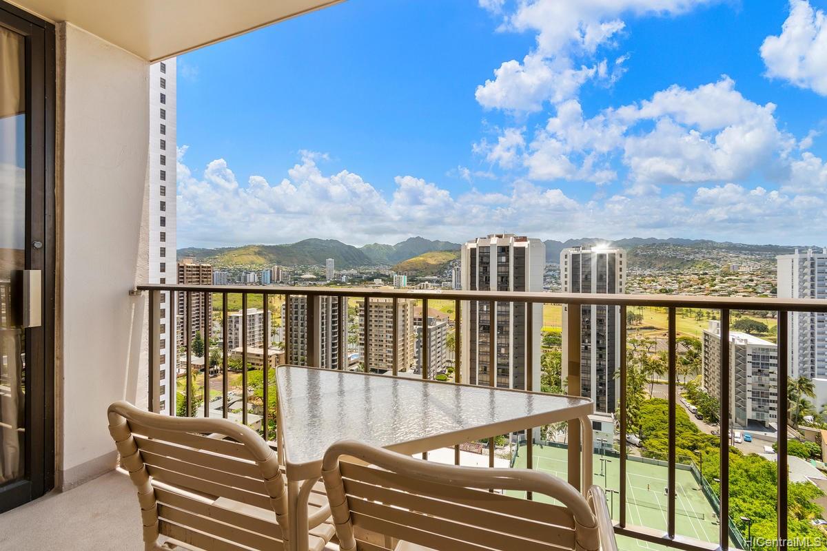 229 Paoakalani Avenue #2307, Honolulu, HI 96815