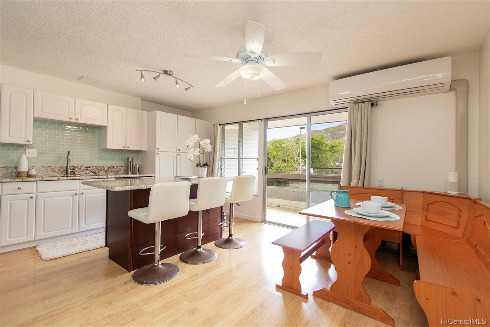 564C Hahaione Street #5C, Honolulu, HI 96825