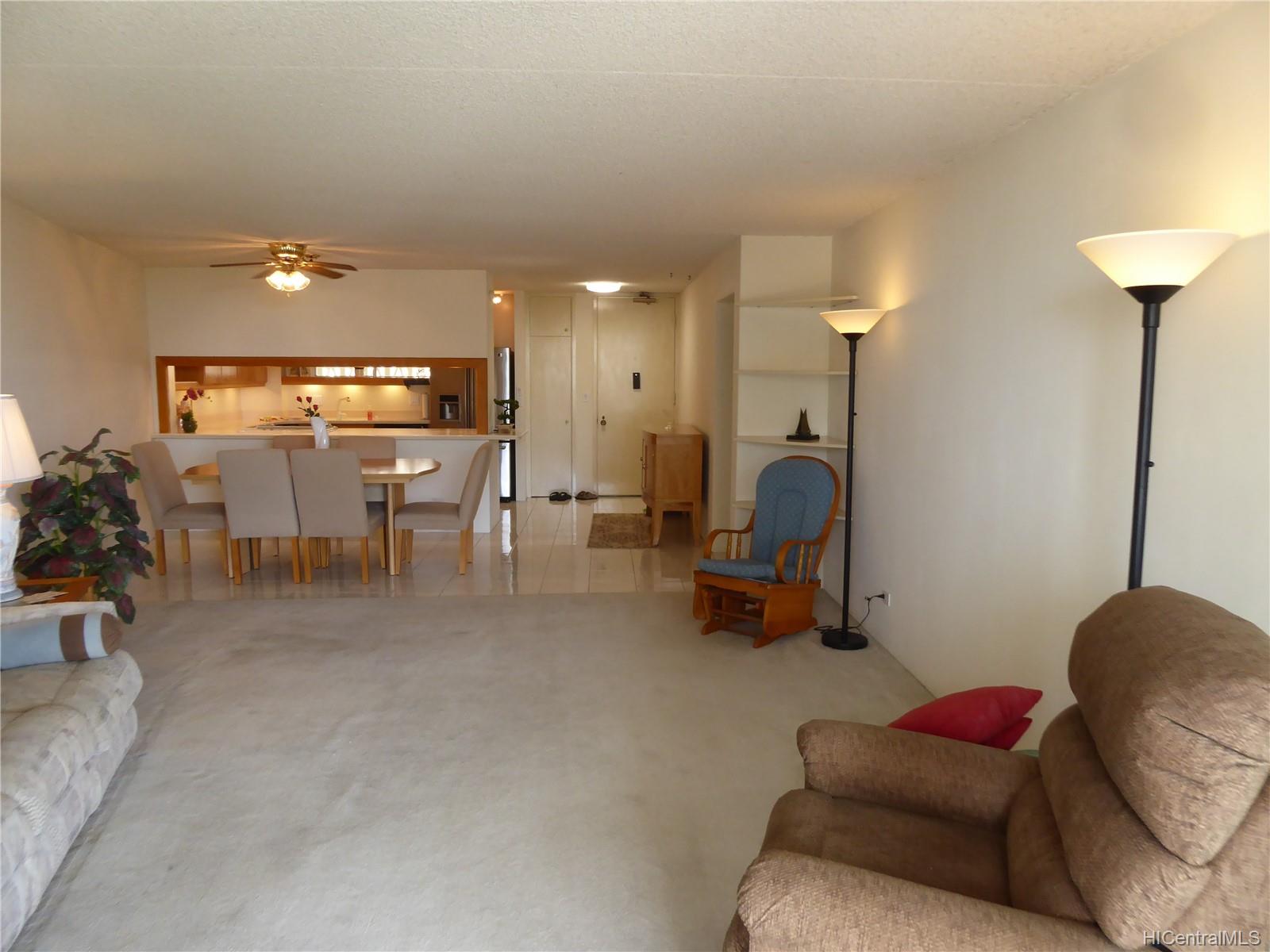 469 Ena Road #2009, Honolulu, HI 96815