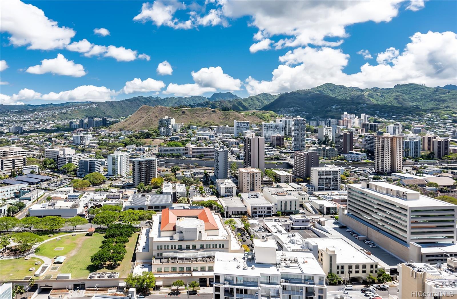 801 King Street #3808, Honolulu, HI 96813