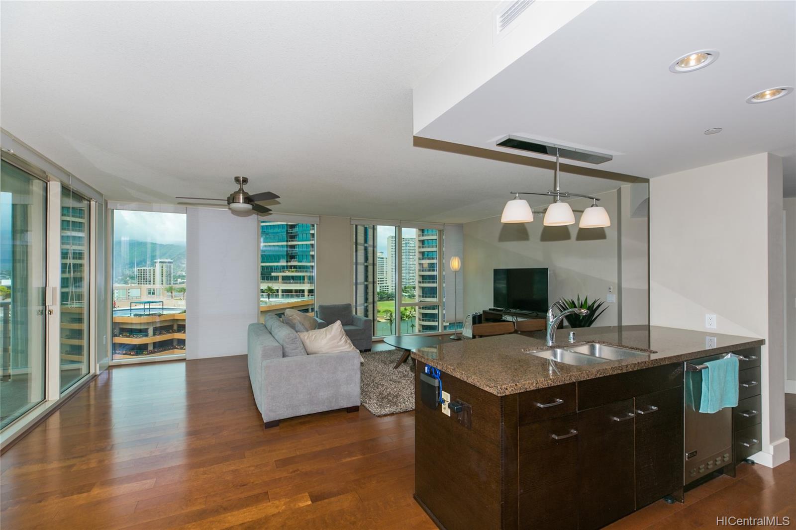 1837 Kalakaua Avenue #1405, Honolulu, HI 96815