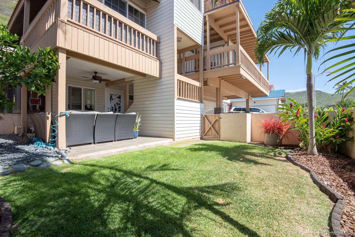 1210 Pihana Street Honolulu, HI 96825