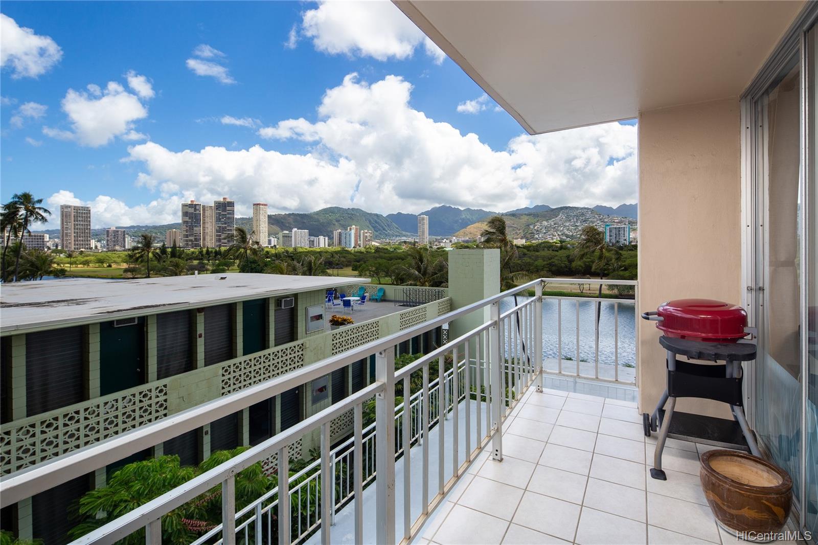 2415 Ala Wai Boulevard #601, Honolulu, HI 96815