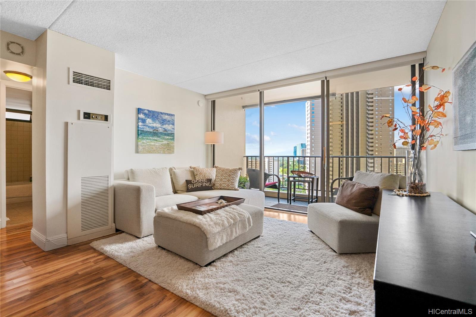 411 Hobron Lane #2014, Honolulu, HI 96815