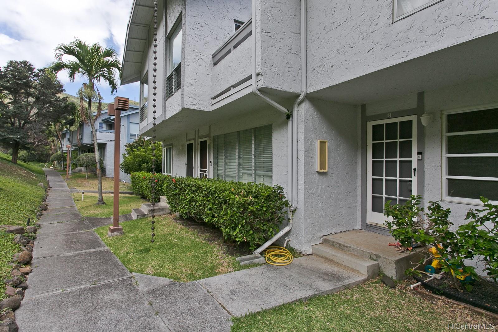 Mariners Village 3 1136 Kumukumu Street #C, Honolulu, HI 96825