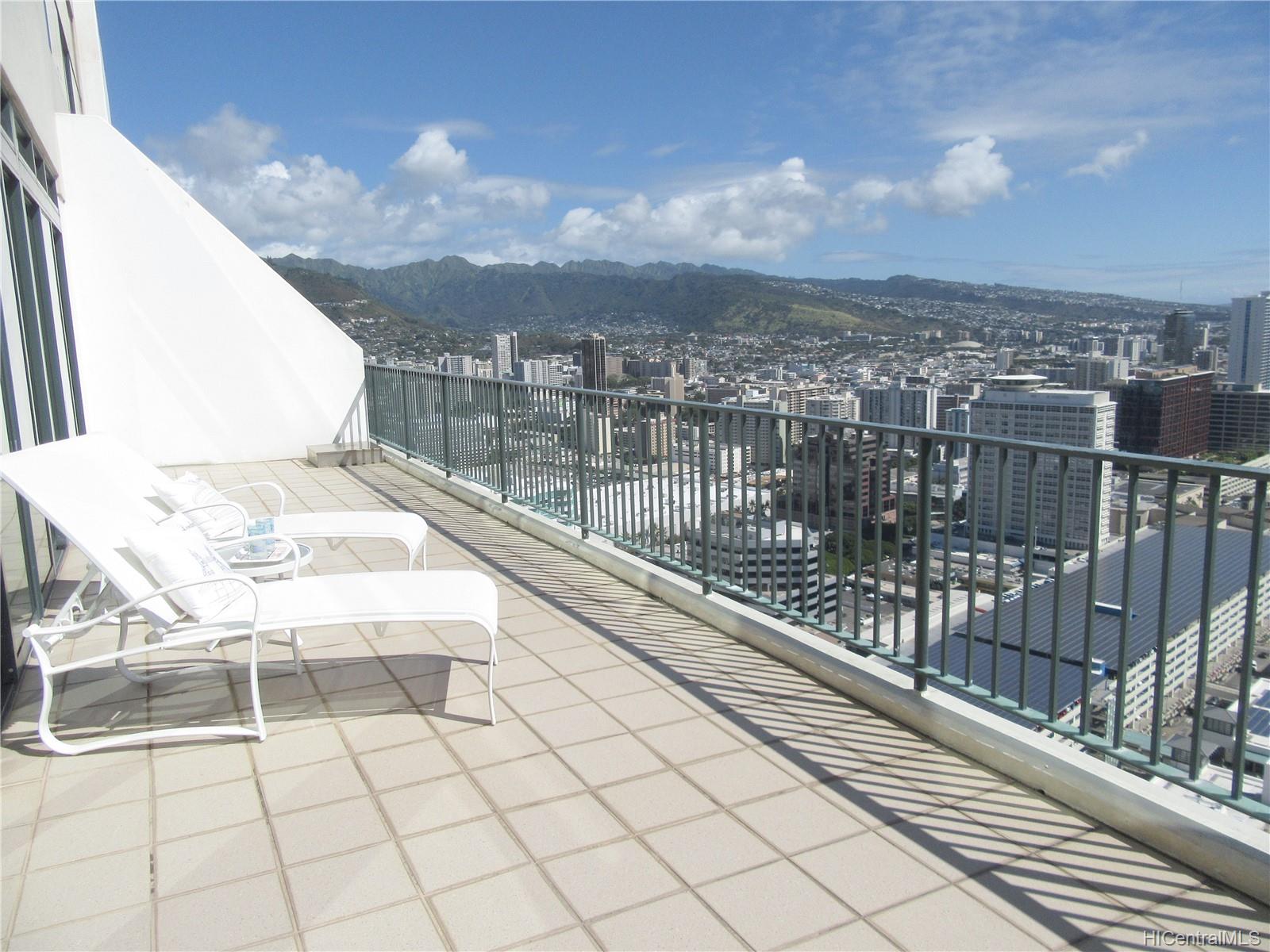 88 Piikoi Street #4503, Honolulu, HI 96814