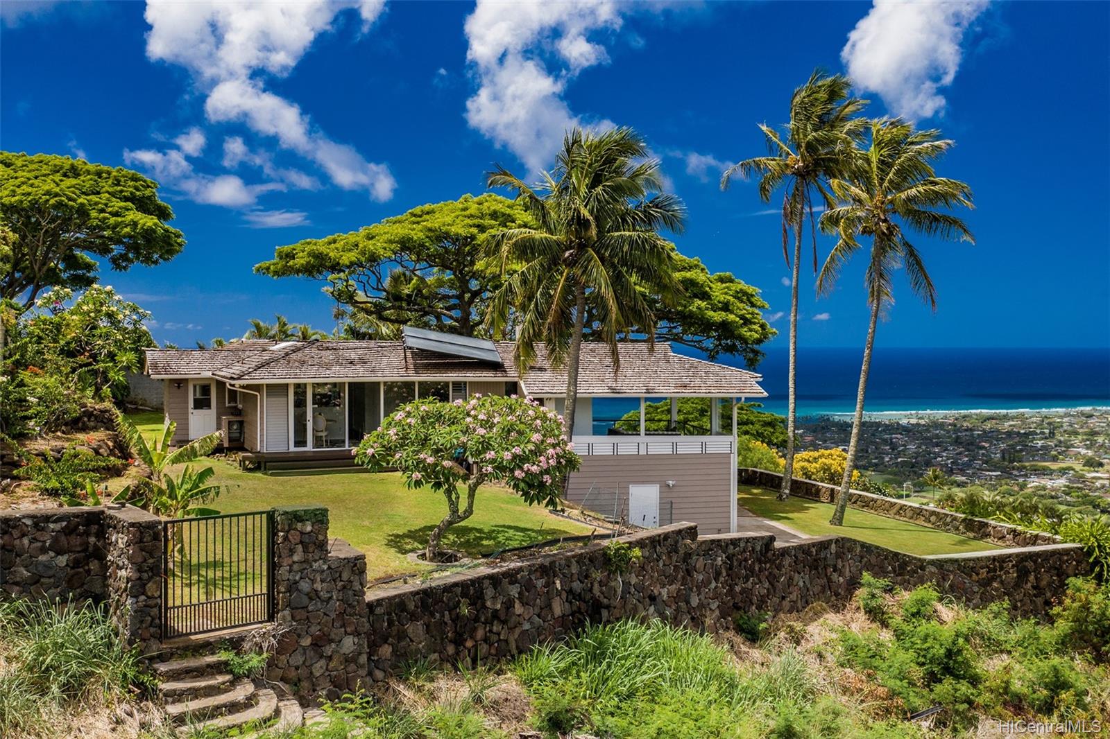 1888 Halekoa Drive Honolulu, HI 96821