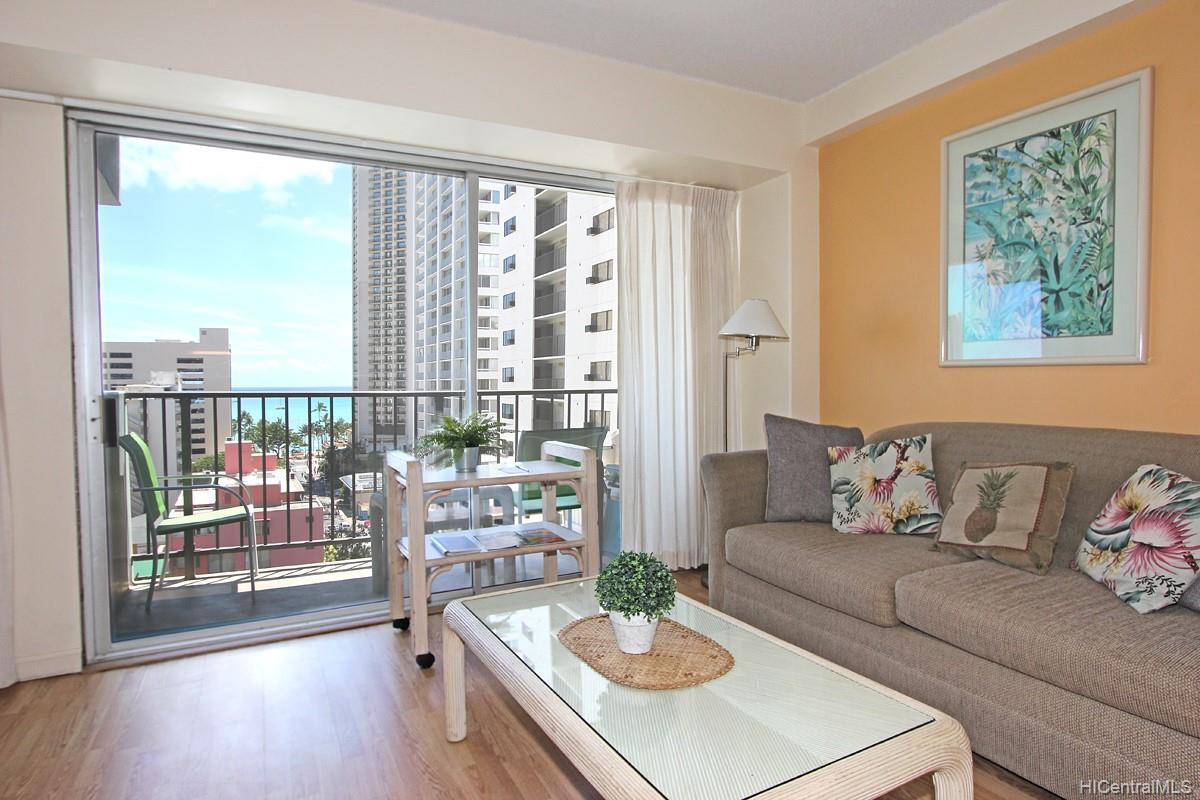 2440 Kuhio Avenue #1007, Honolulu, HI 96815