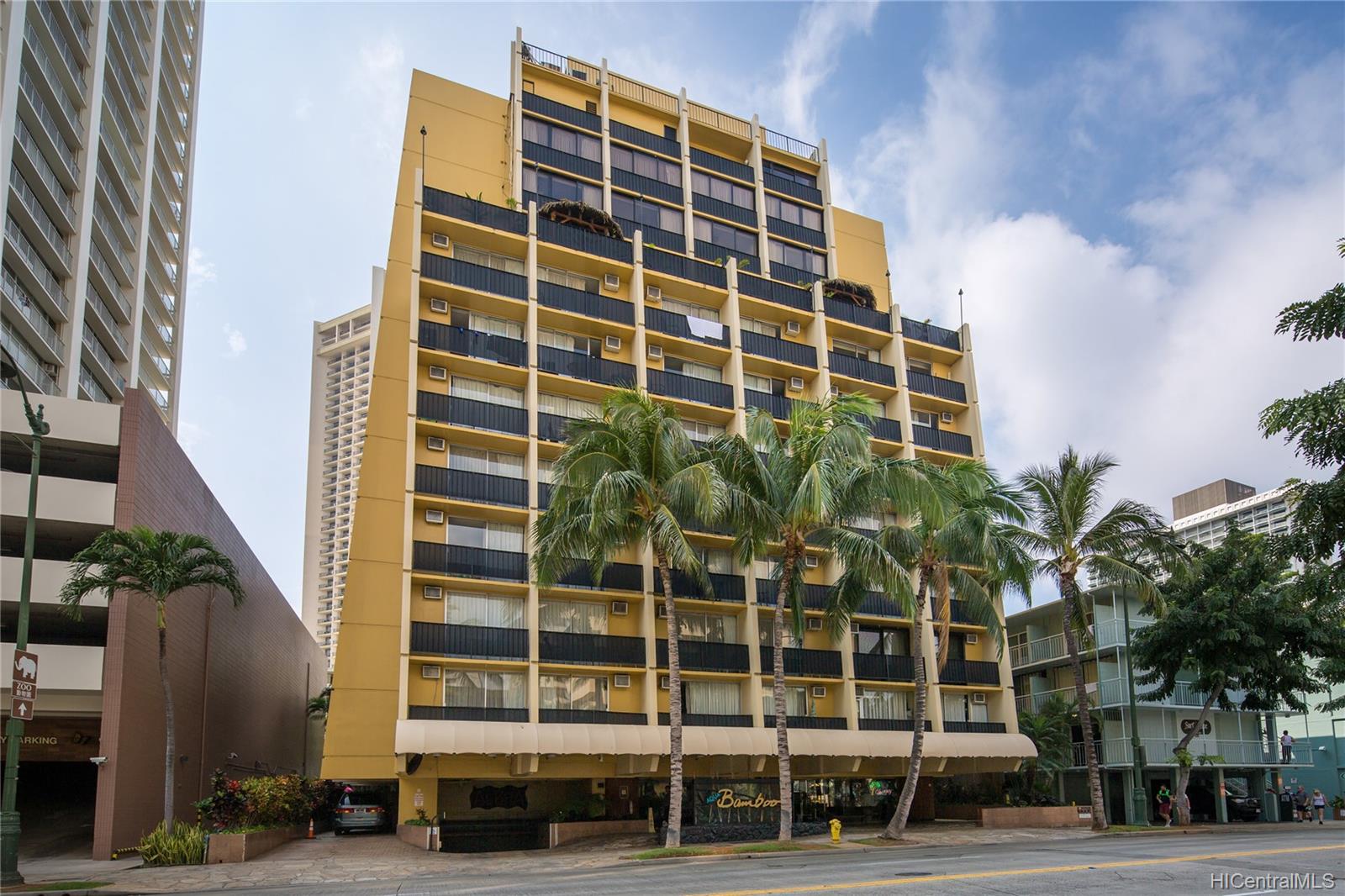 2425 Kuhio Avenue #503, Honolulu, HI 96815