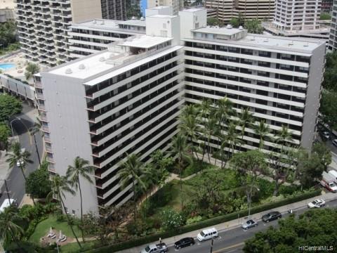 425 Ena Road #904C, Honolulu, HI 96815