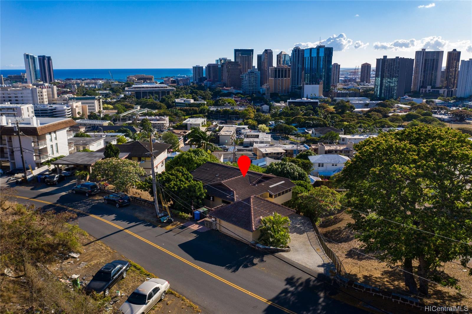 407 Prospect Street Honolulu, HI 96813