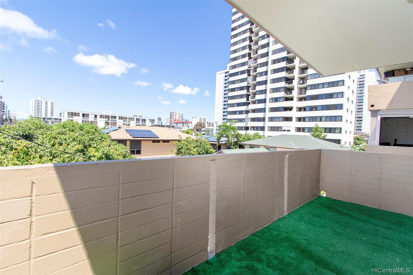 1548 Liholiho Street #301, Honolulu, HI 96822