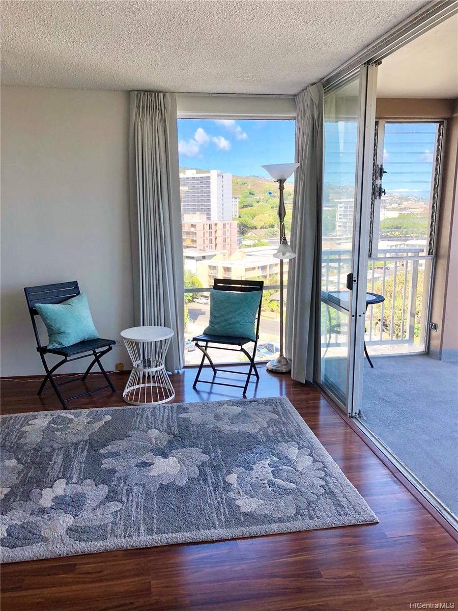 1617 Keeaumoku Street #1108, Honolulu, HI 96822