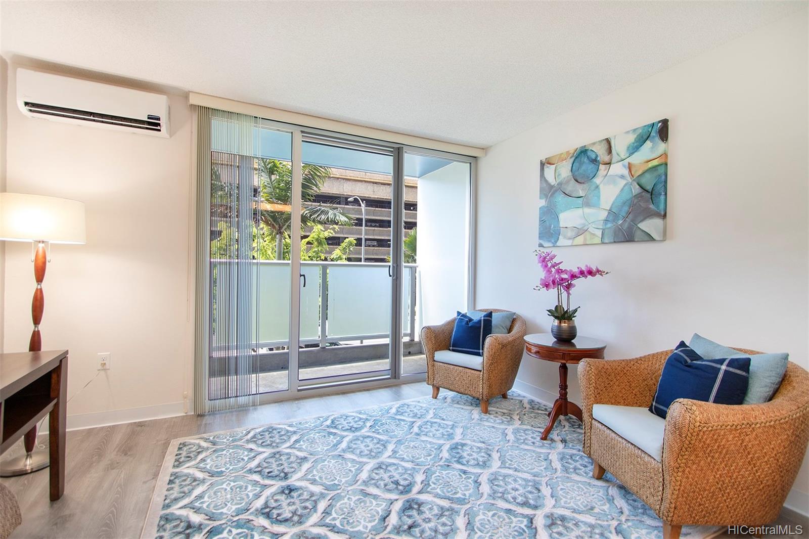 801 South Street #208, Honolulu, HI 96813