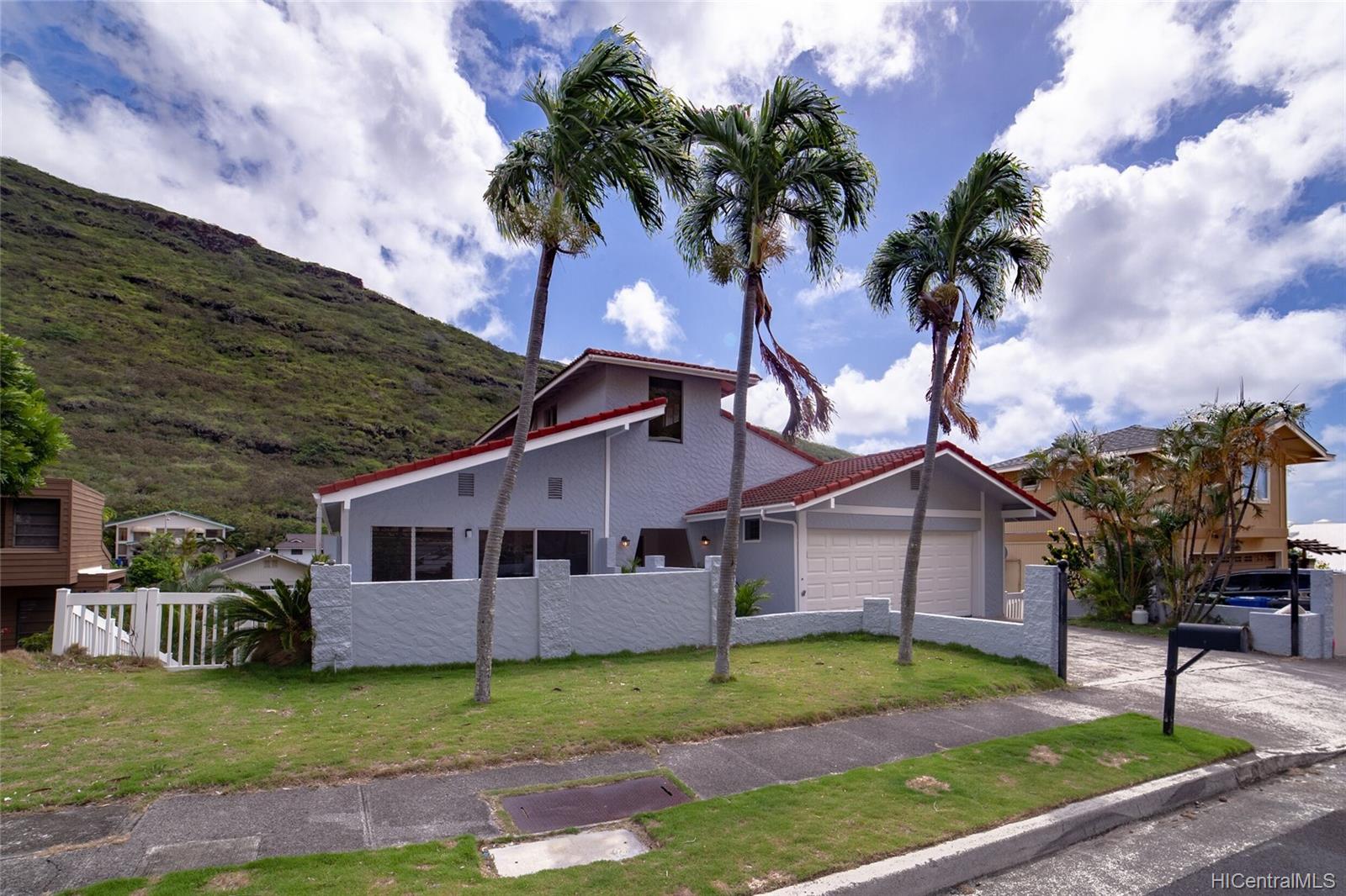 489 Anolani Street Honolulu, HI 96821