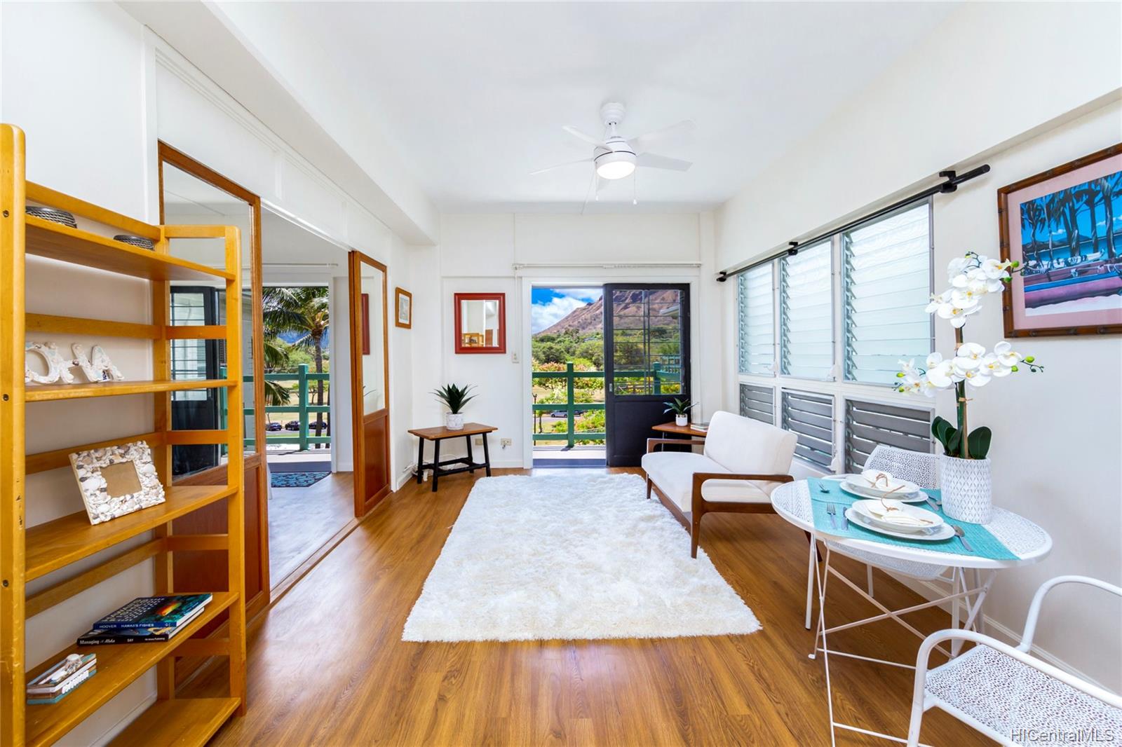 2957 Kalakaua Avenue #501, Honolulu, HI 96815