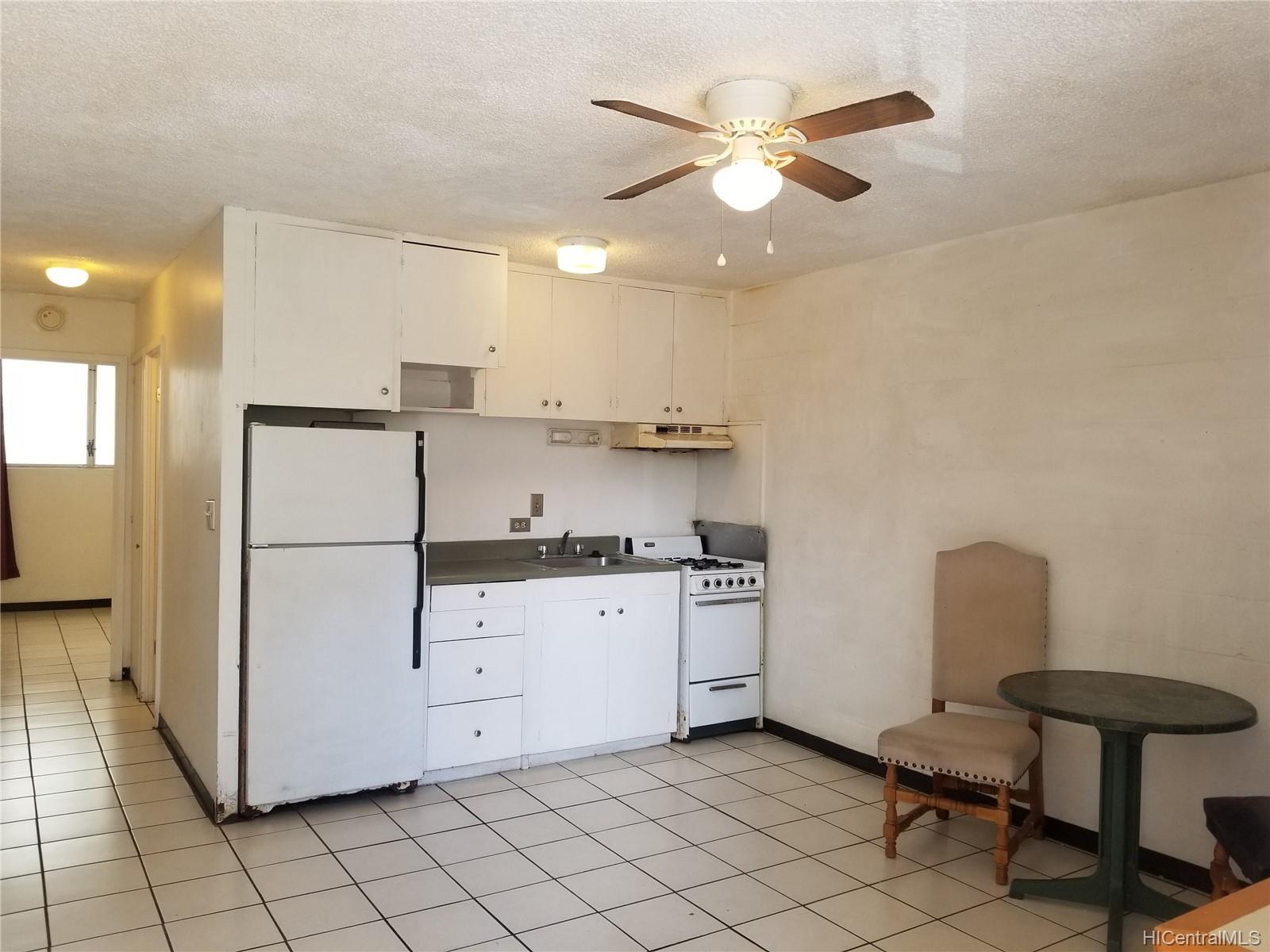 1867 Kaioo Drive #208, Honolulu, HI 96815