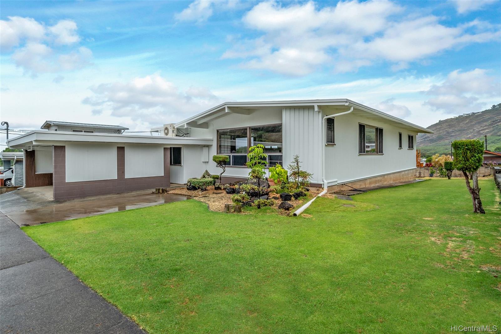 370 Anolani Street Honolulu, HI 96821