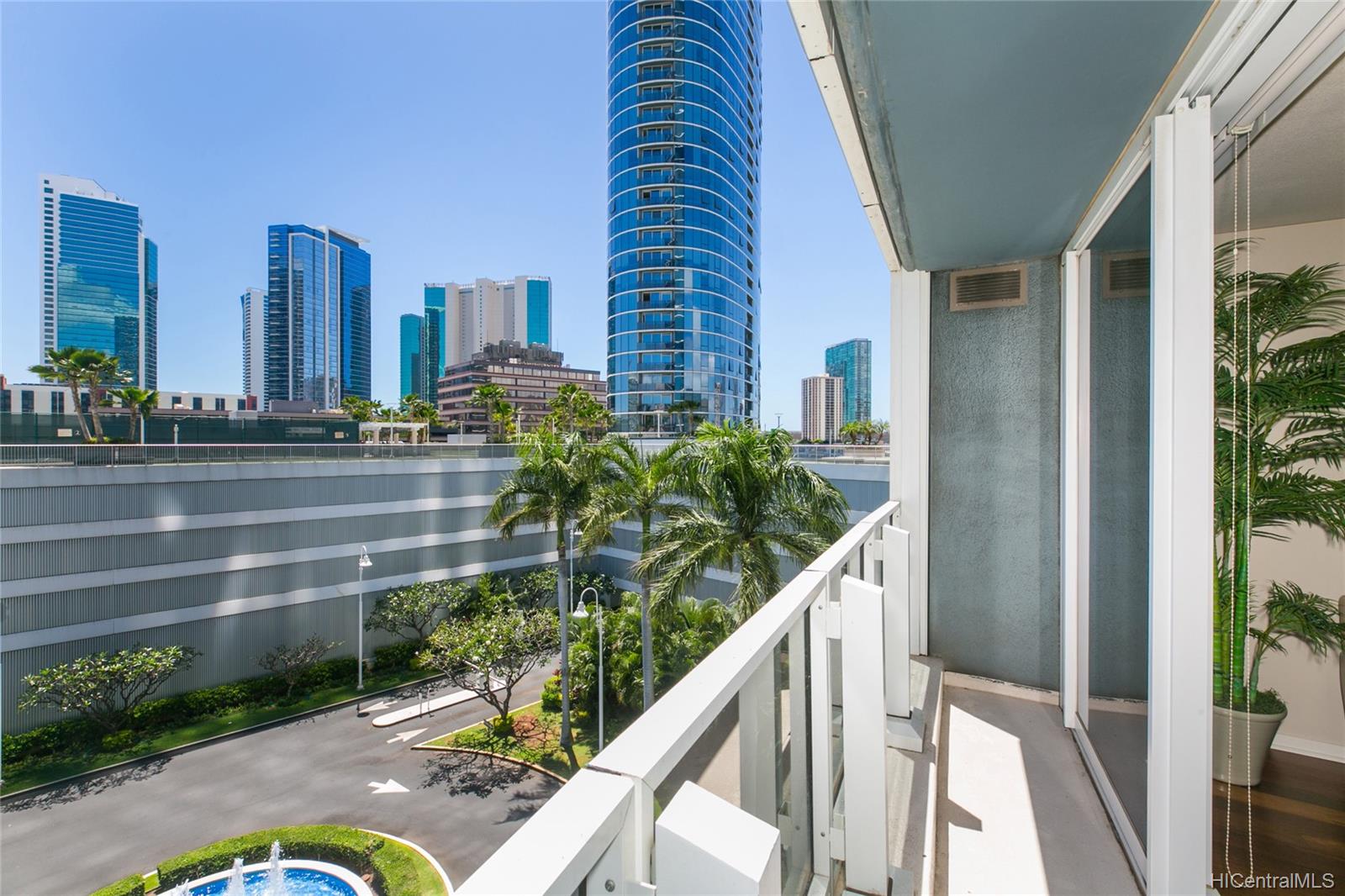 1296 Kapiolani Boulevard #II-605, Honolulu, HI 96814