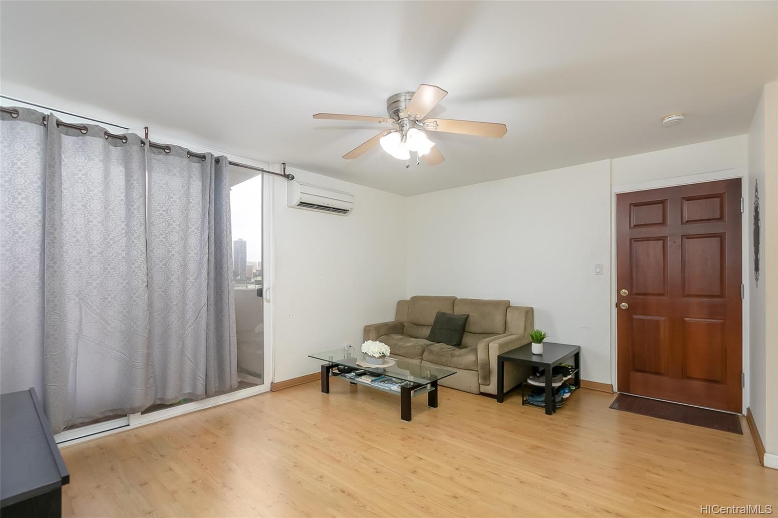 1402 Piikoi Street #502, Honolulu, HI 96822