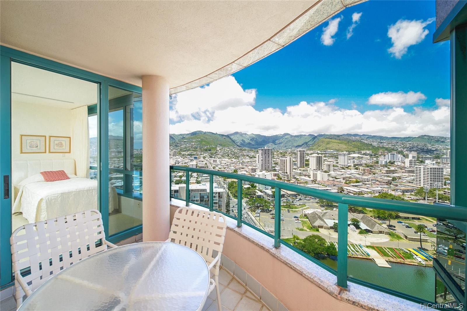 1888 Kalakaua Avenue #2701, Honolulu, HI 96815