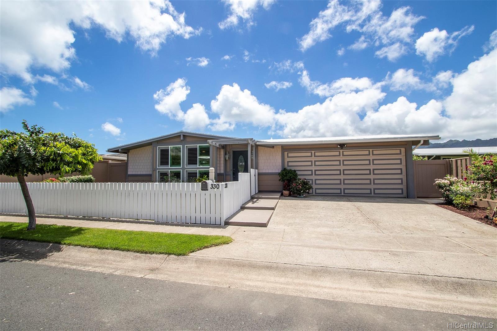 330 Hanakoa Street Honolulu, HI 96825