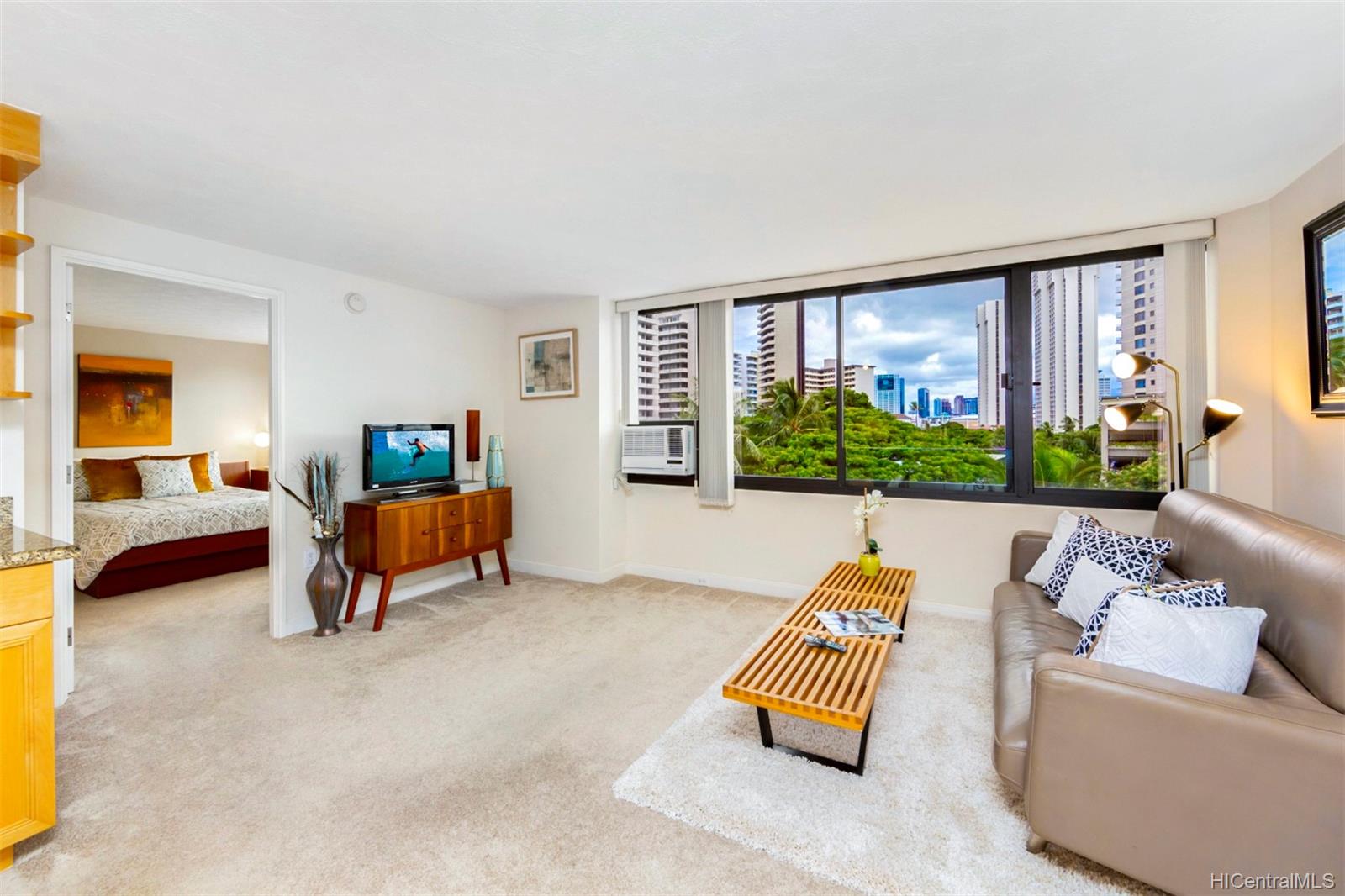 343 Hobron Lane #605, Honolulu, HI 96815