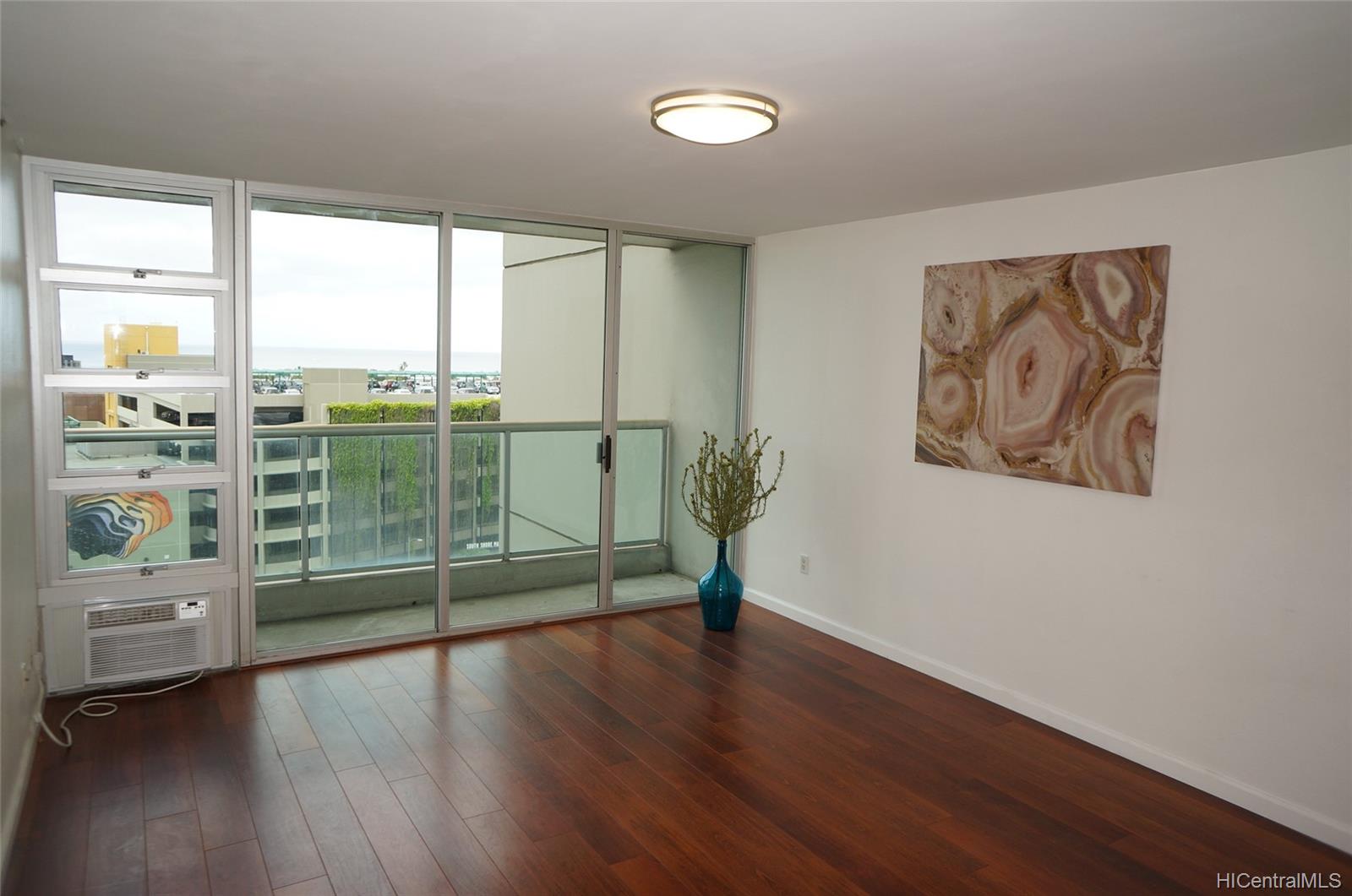 1133 Waimanu Street #1106, Honolulu, HI 96814