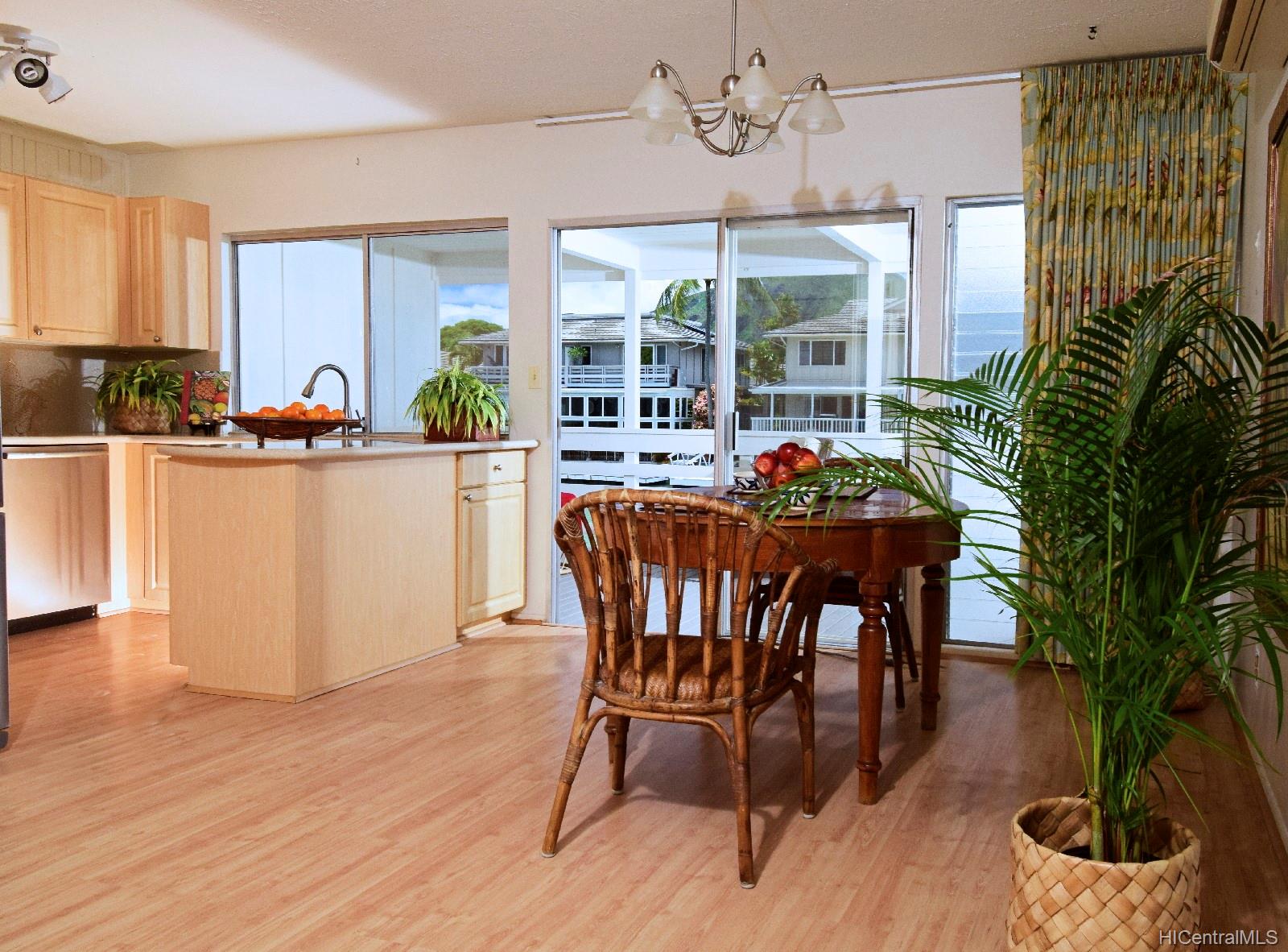 124 Opihikao Way #124, Honolulu, HI 96825