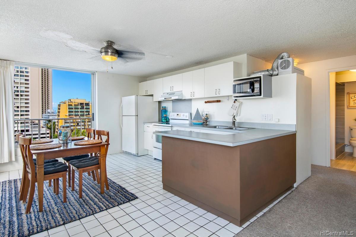 2421 Tusitala Street #1004, Honolulu, HI 96815