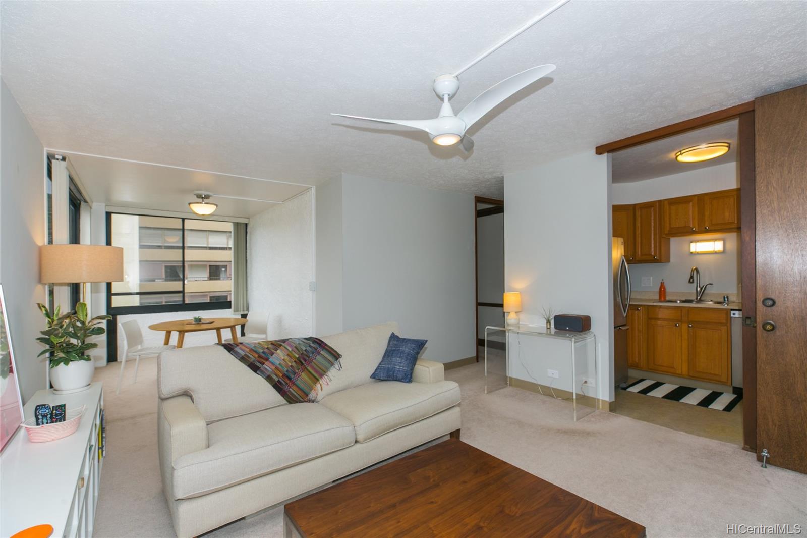 1505 Alexander Street #904, Honolulu, HI 96822