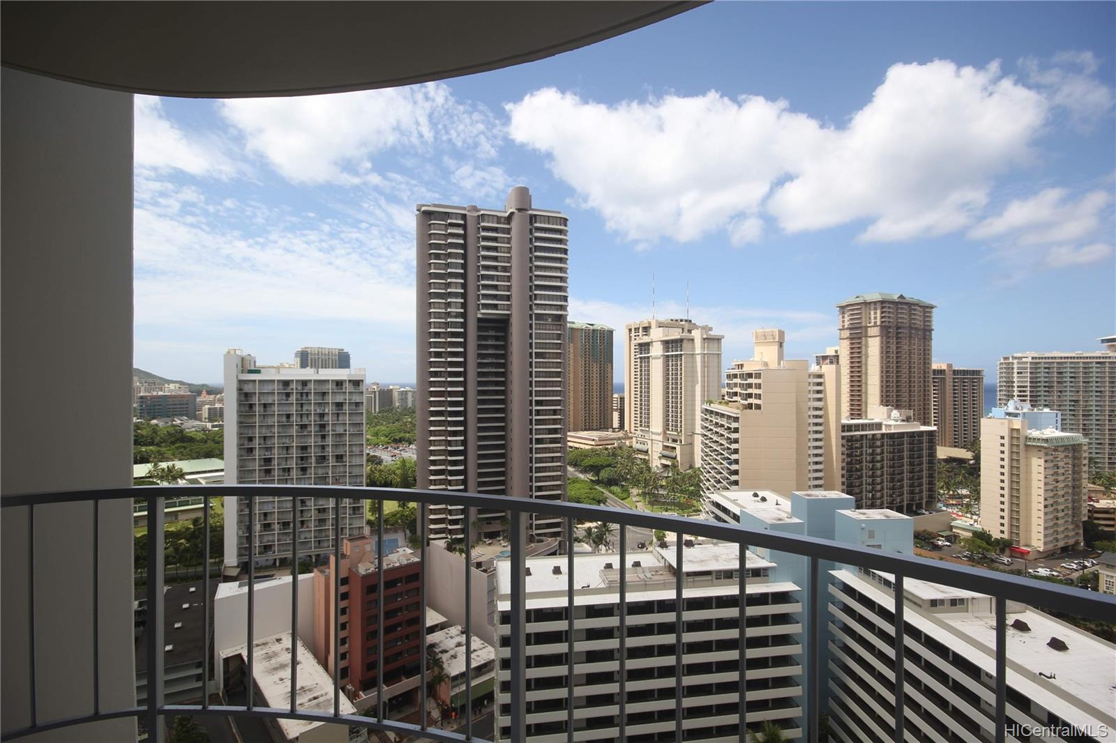 469 Ena Road #2402, Honolulu, HI 96815