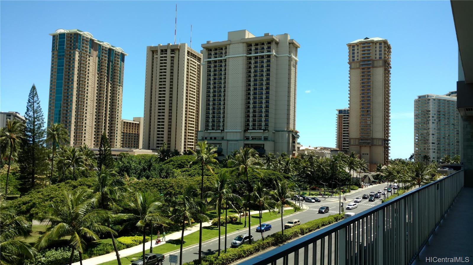 1920 Ala Moana Boulevard #1106, Honolulu, HI 96815