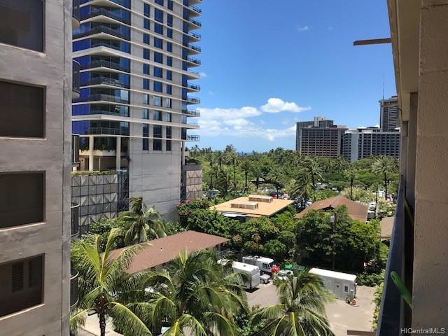 247 Beach Walk #803, Honolulu, HI 96815