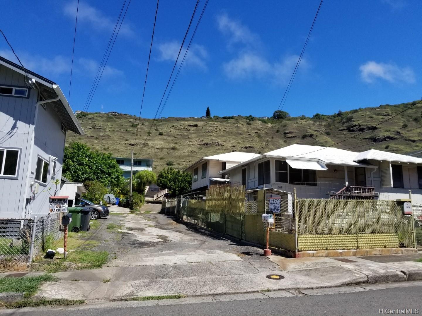 1874 Mahana Street Honolulu, HI 96816