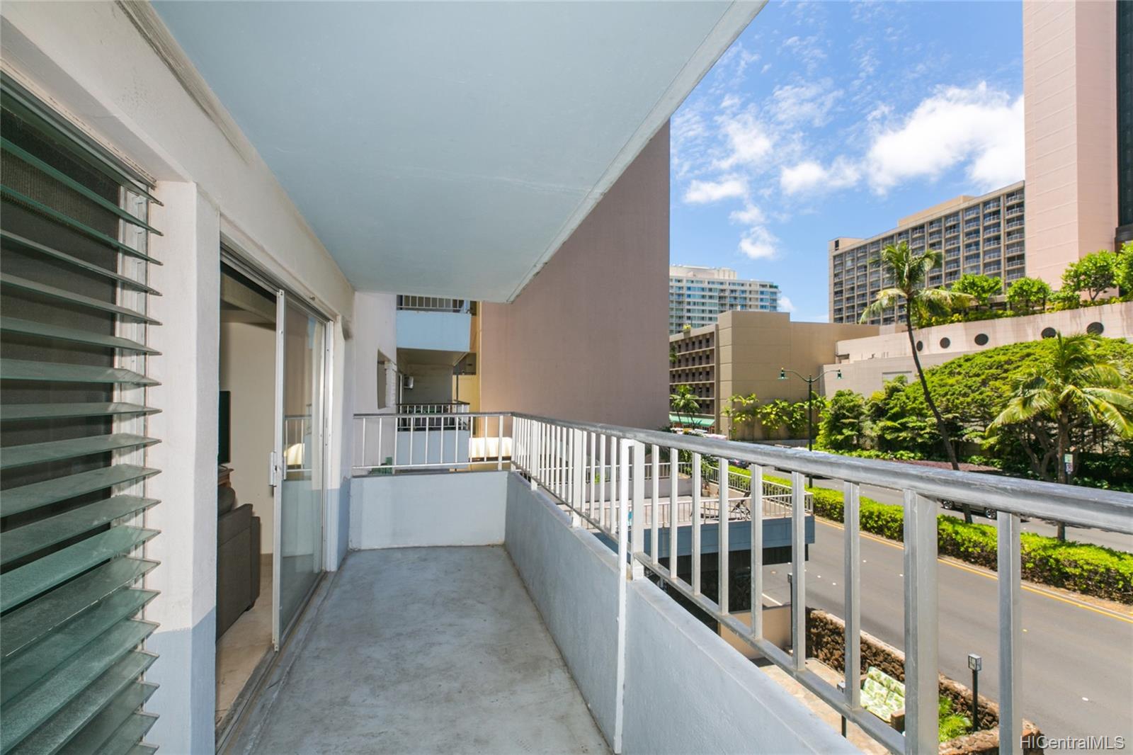 1690 Ala Moana Boulevard #301, Honolulu, HI 96815