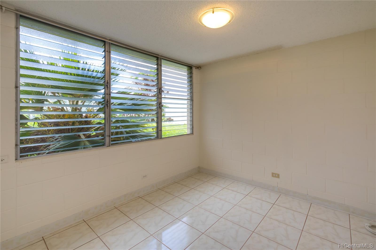 409 Iolani Avenue #202, Honolulu, HI 96813