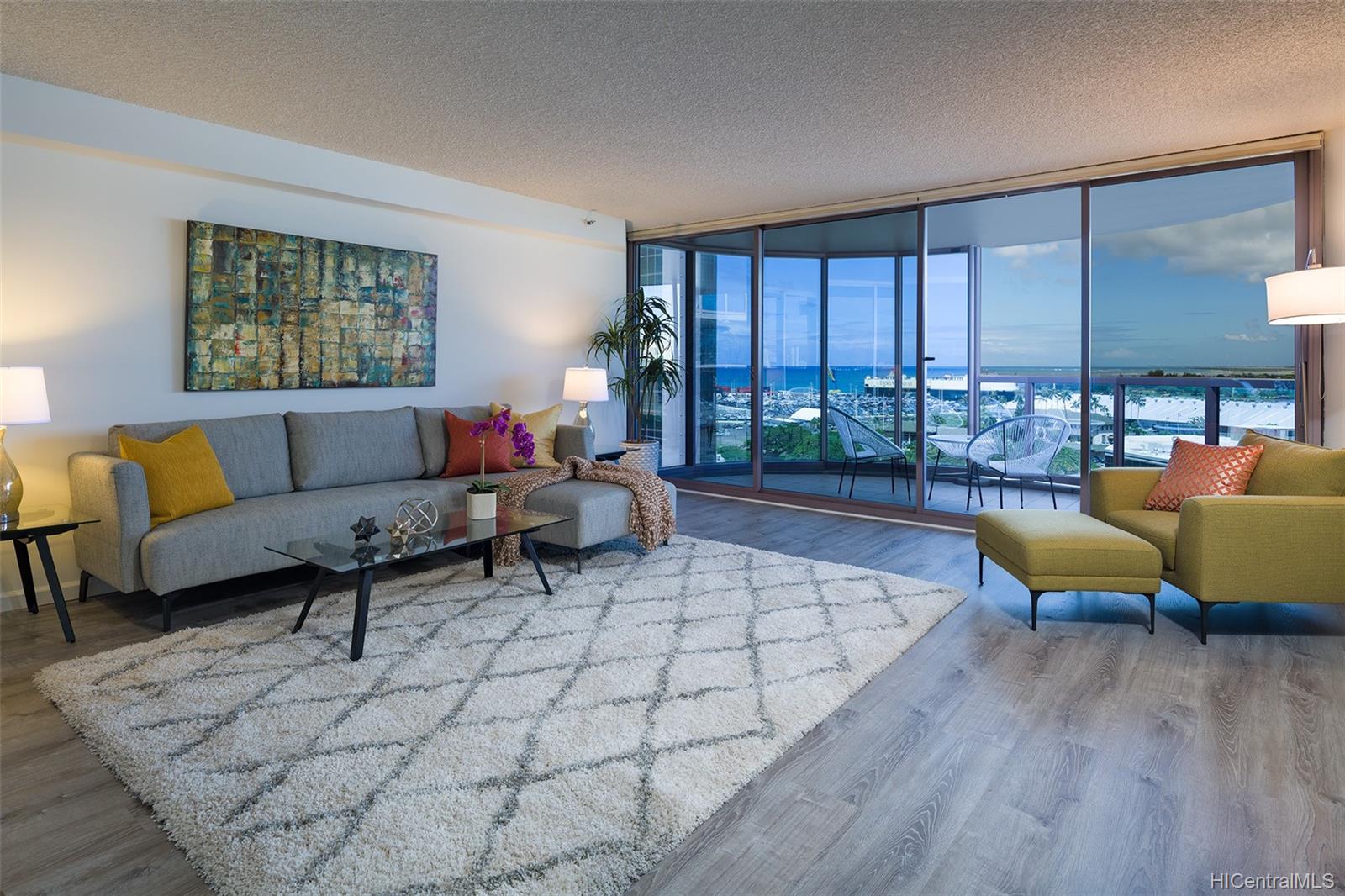 425 South Street #1202, Honolulu, HI 96813