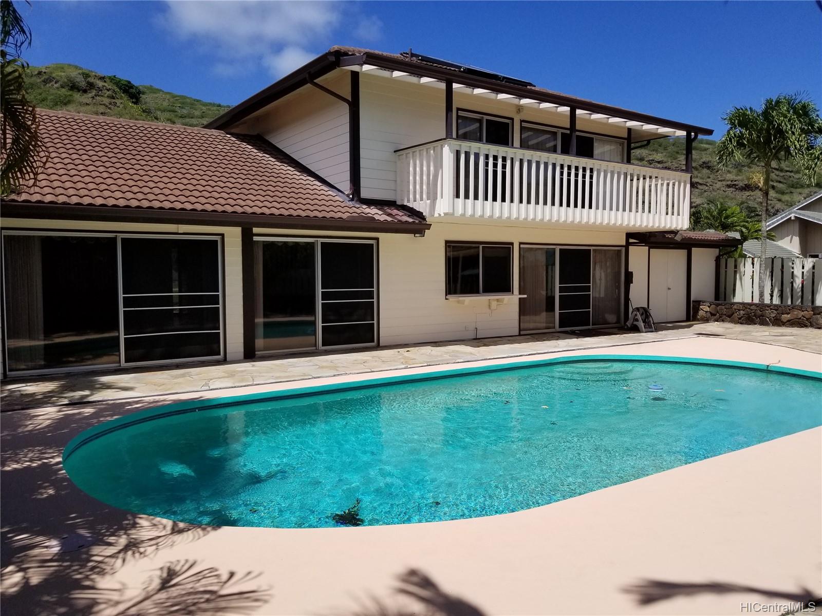 6802 Niumalu Loop Honolulu, HI 96825