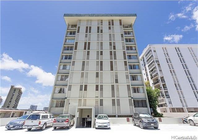 1069 Spencer Street #802, Honolulu, HI 96822