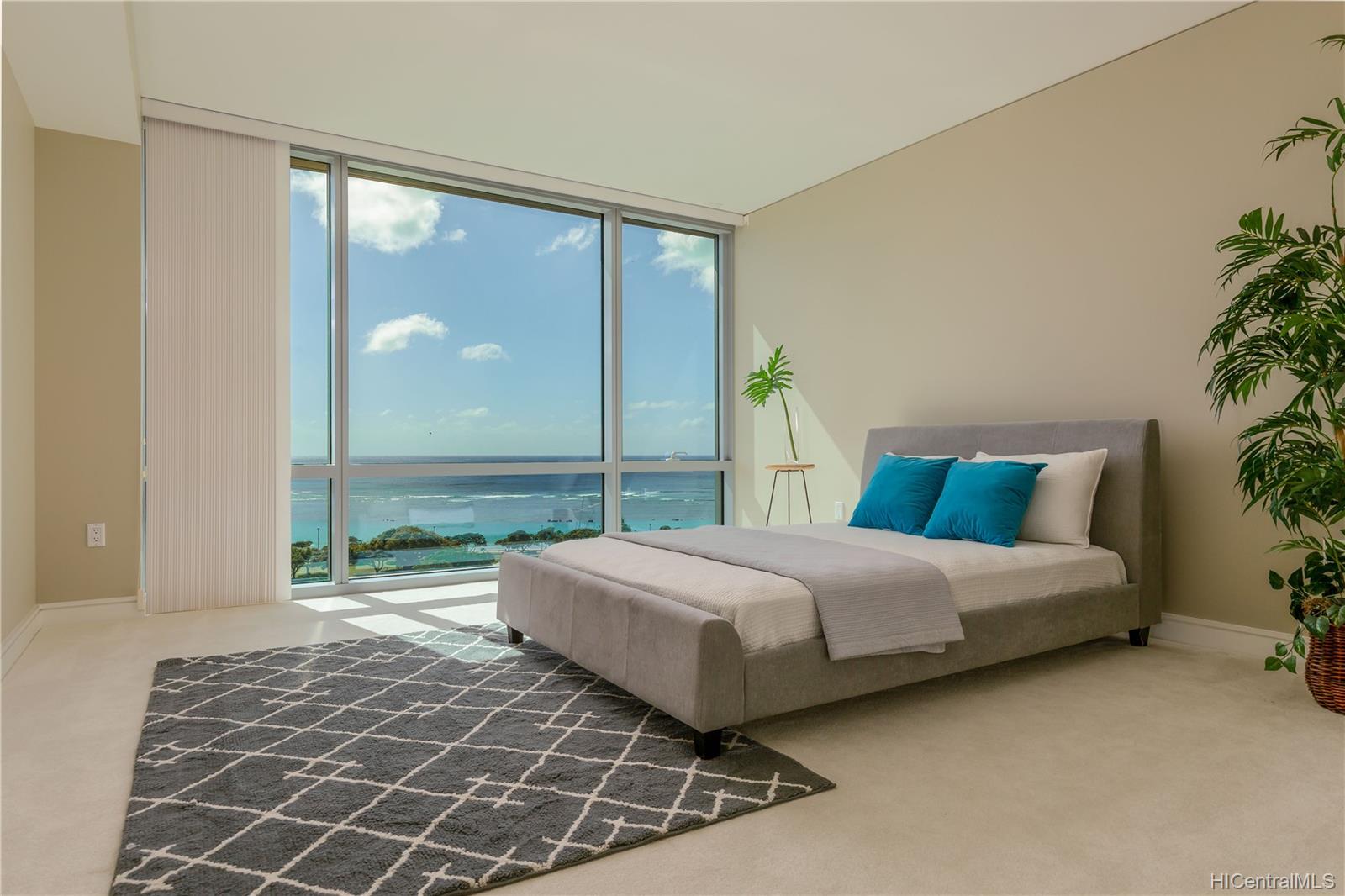 1288 Ala Moana Boulevard #11F, Honolulu, HI 96814