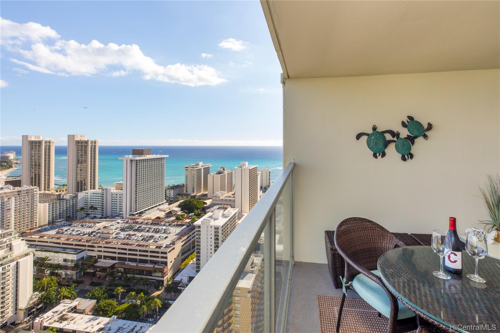 445 Seaside Avenue #4321, Honolulu, HI 96815