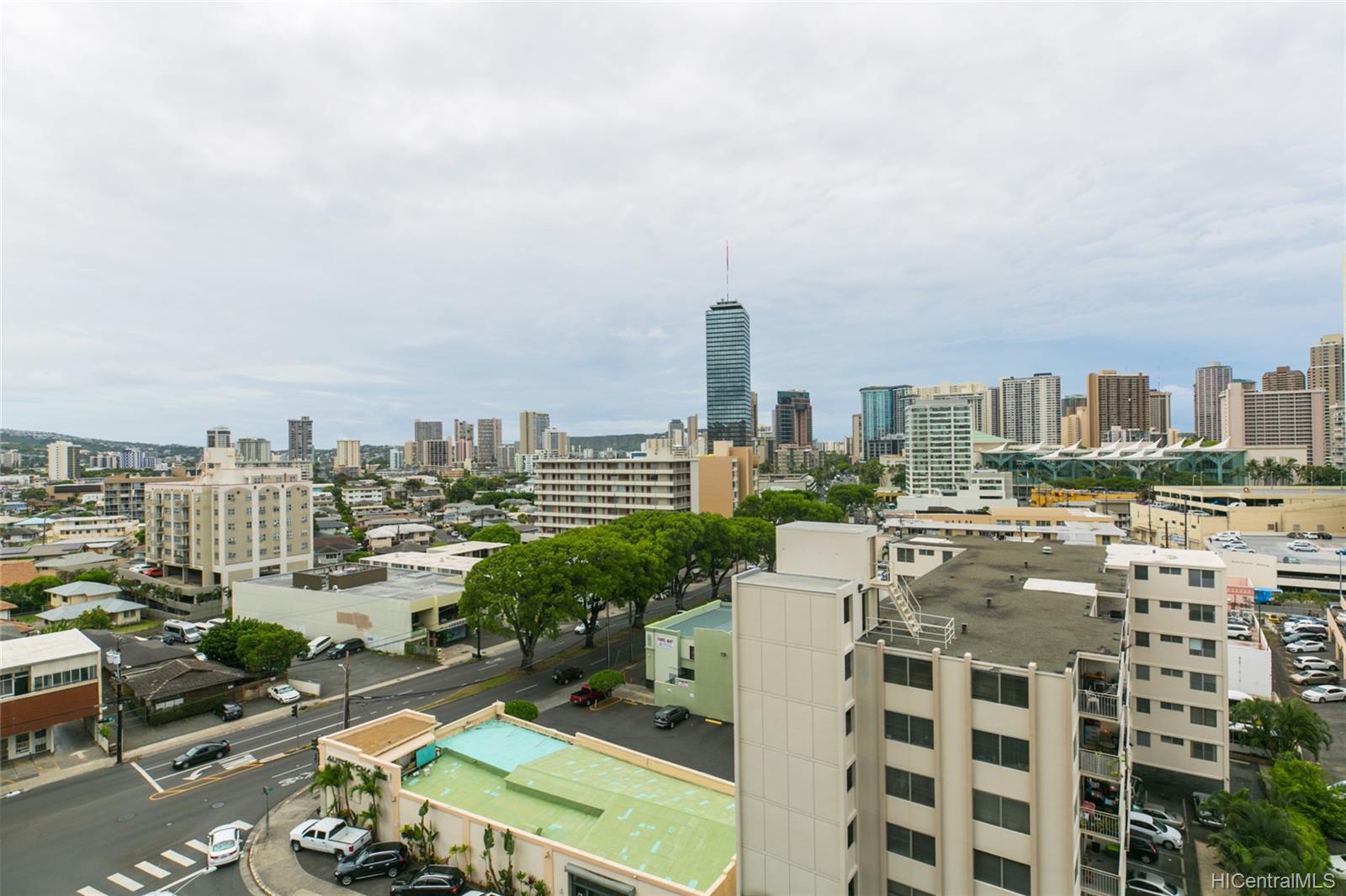 1650 Kanunu Street #1109, Honolulu, HI 96814