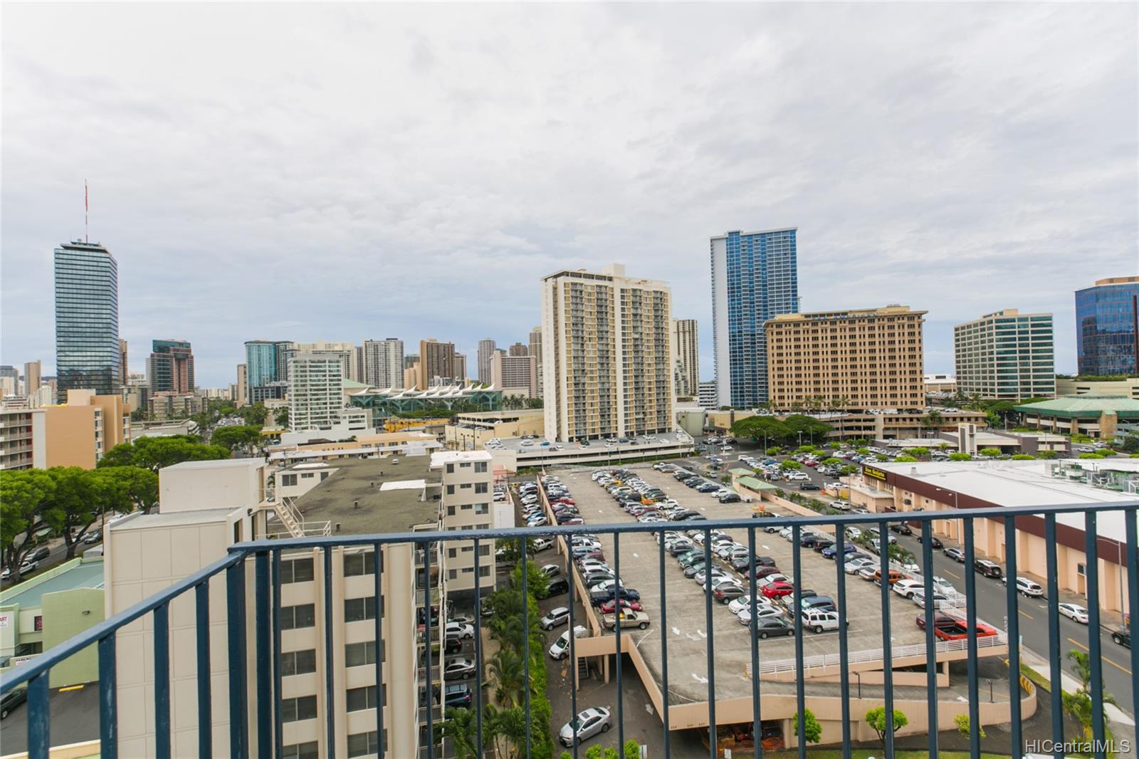 1650 Kanunu Street #1109, Honolulu, HI 96814