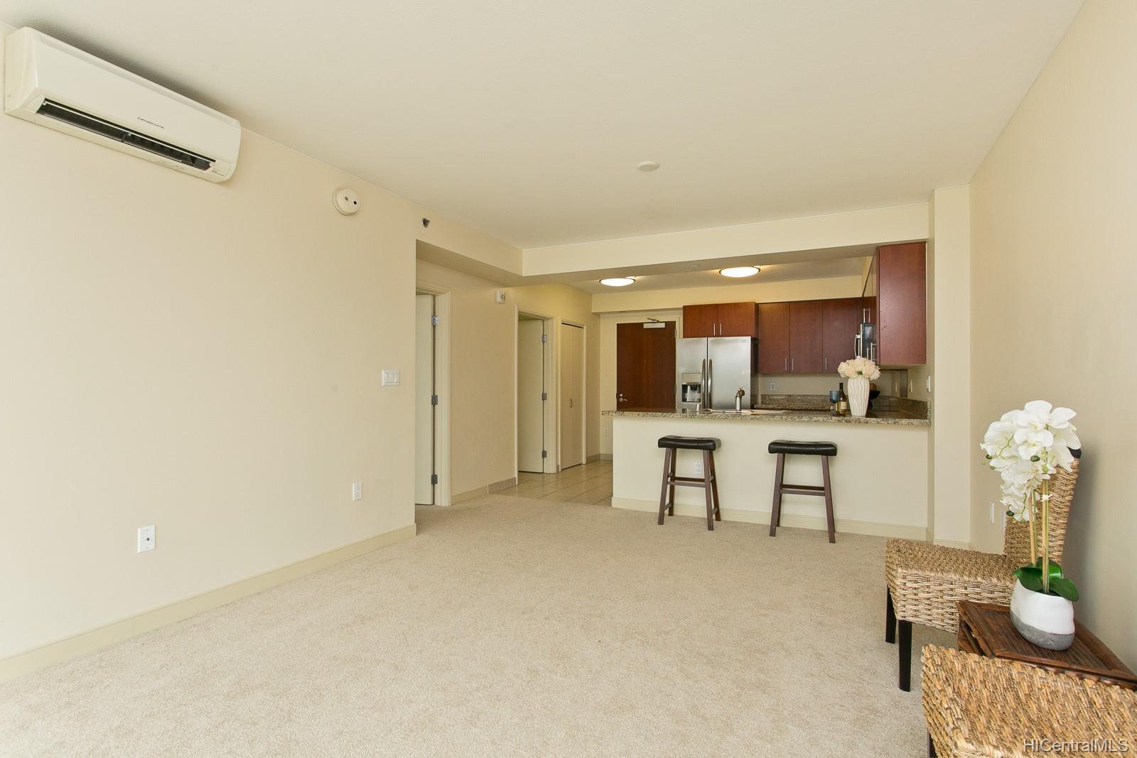 909 Kapiolani Boulevard #2107, Honolulu, HI 96814