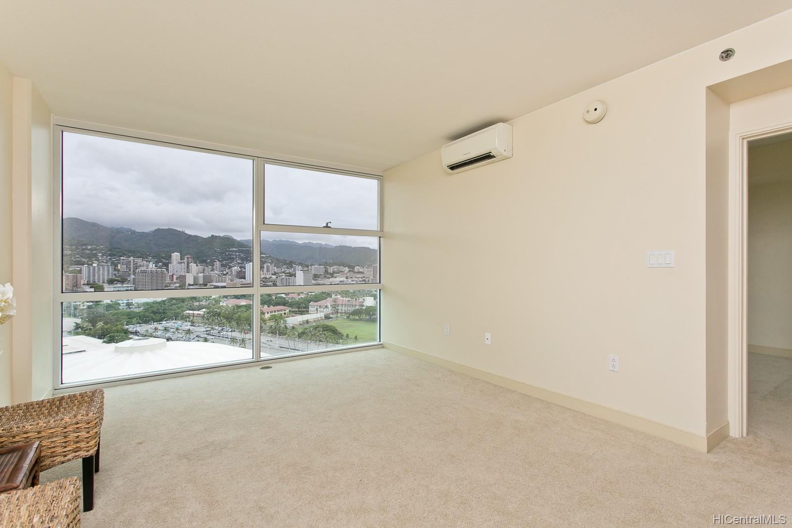 909 Kapiolani Boulevard #2107, Honolulu, HI 96814