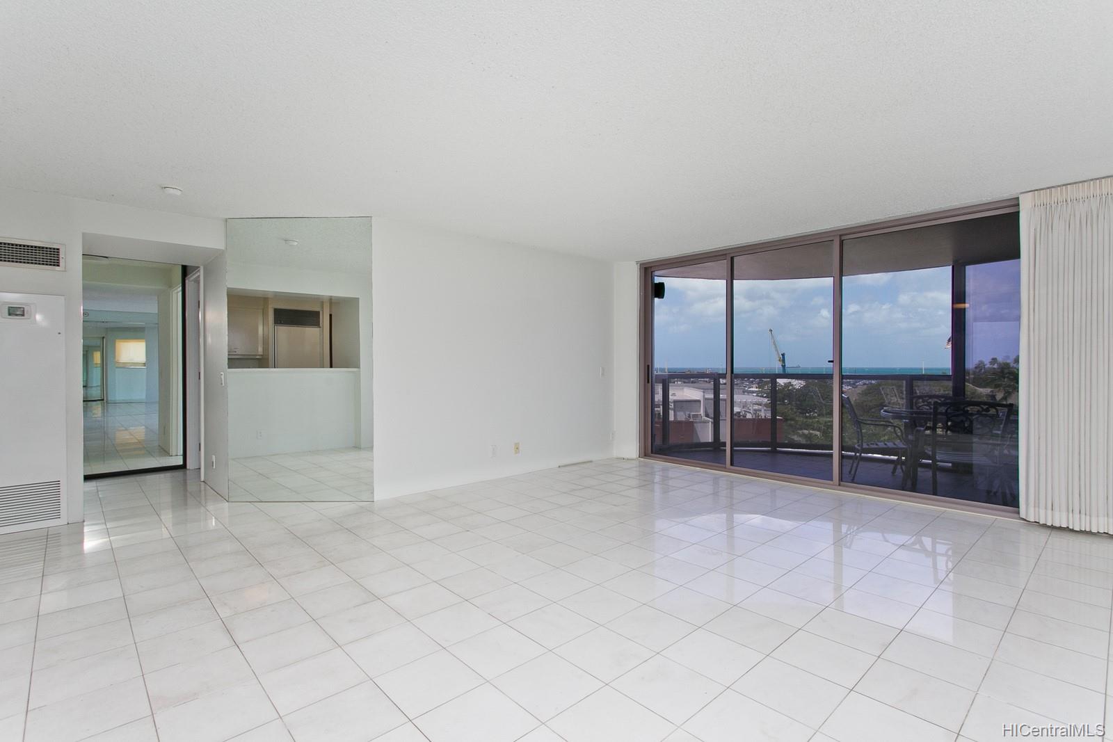 415 South Street #503, Honolulu, HI 96813