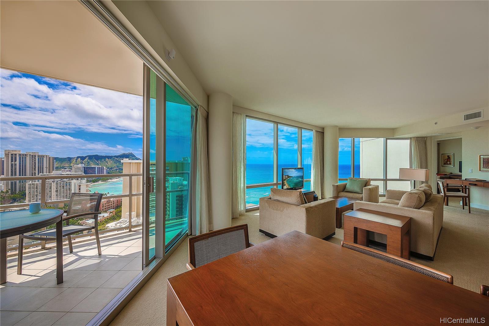 223 Saratoga Road #3202, Honolulu, HI 96815